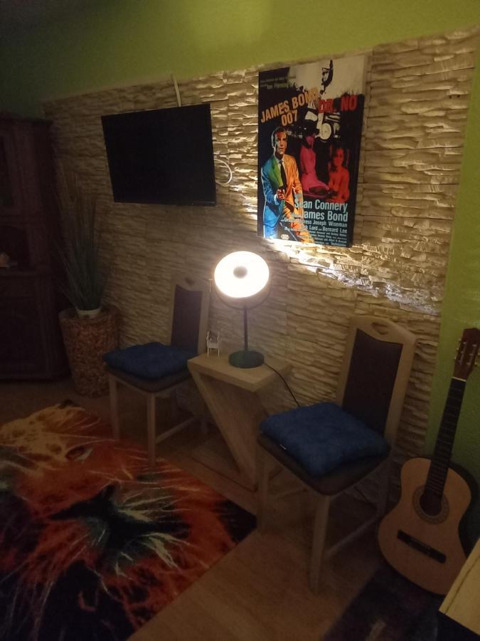 Monteur- Und Ferienwohnung Waldrauschen Fehrenbach Kültér fotó