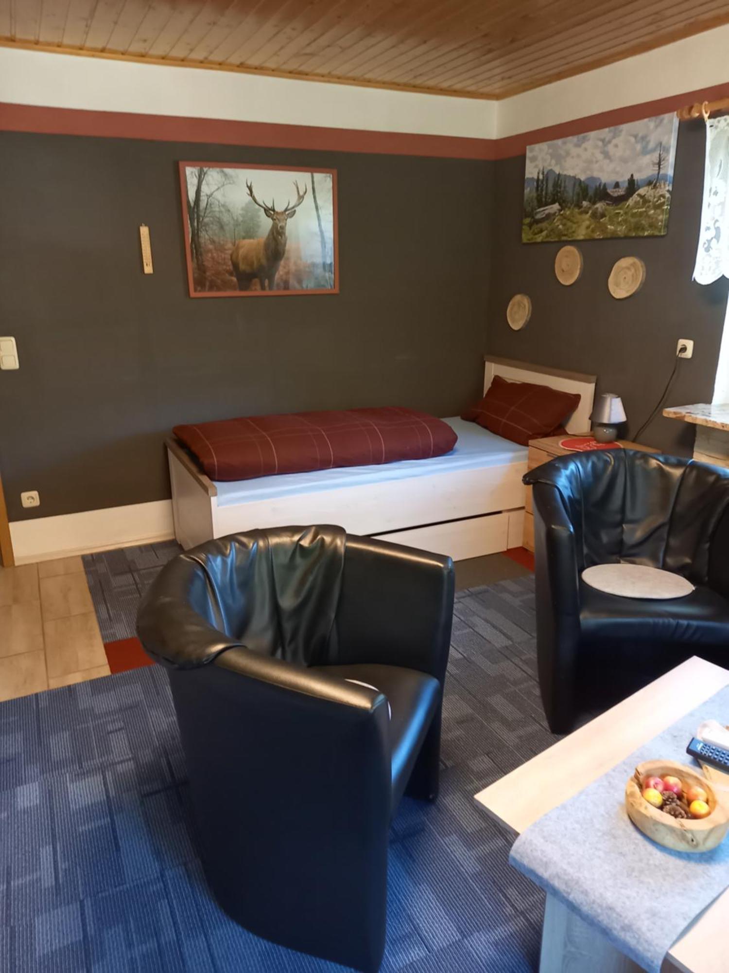 Monteur- Und Ferienwohnung Waldrauschen Fehrenbach Kültér fotó