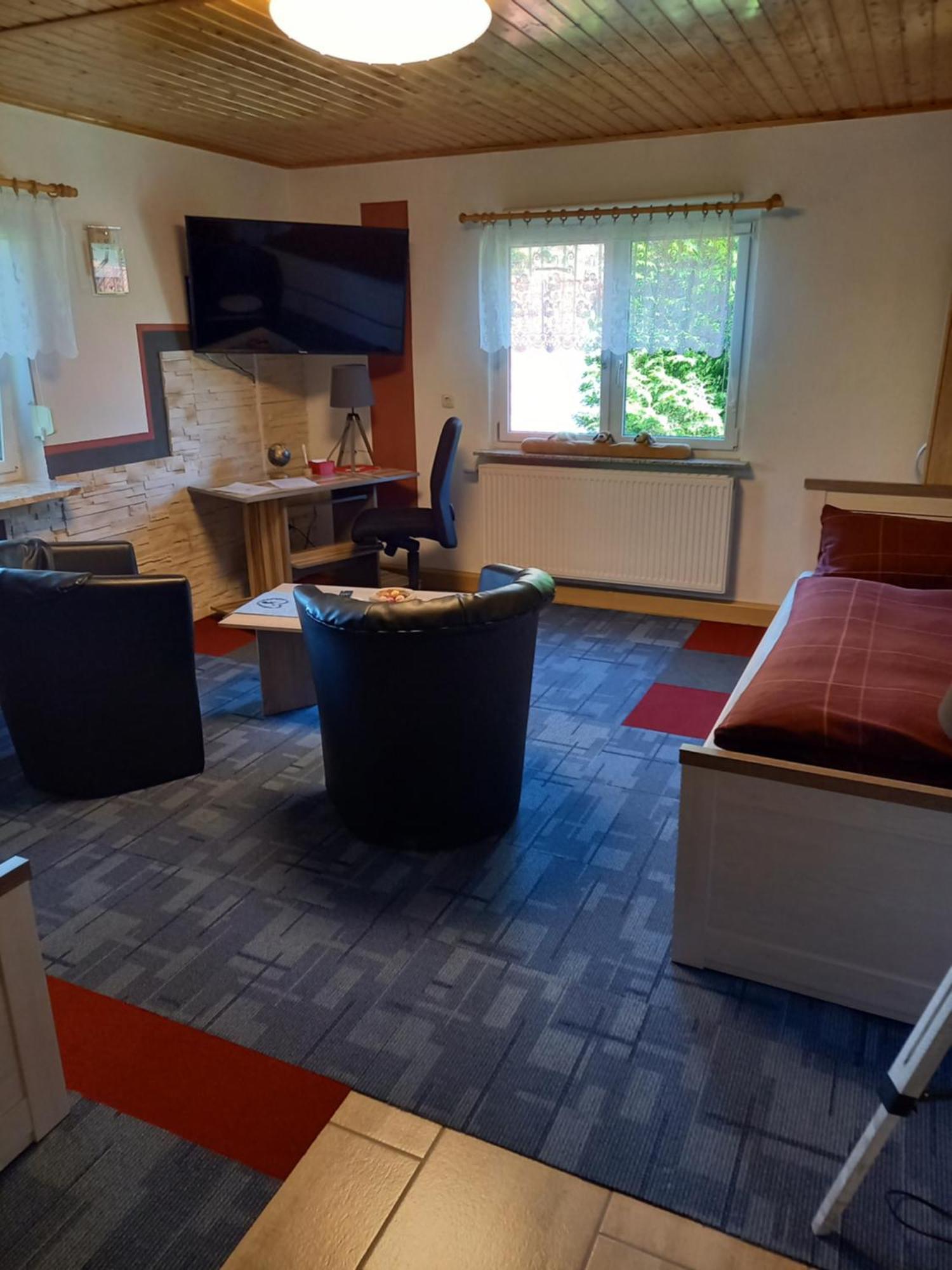 Monteur- Und Ferienwohnung Waldrauschen Fehrenbach Kültér fotó
