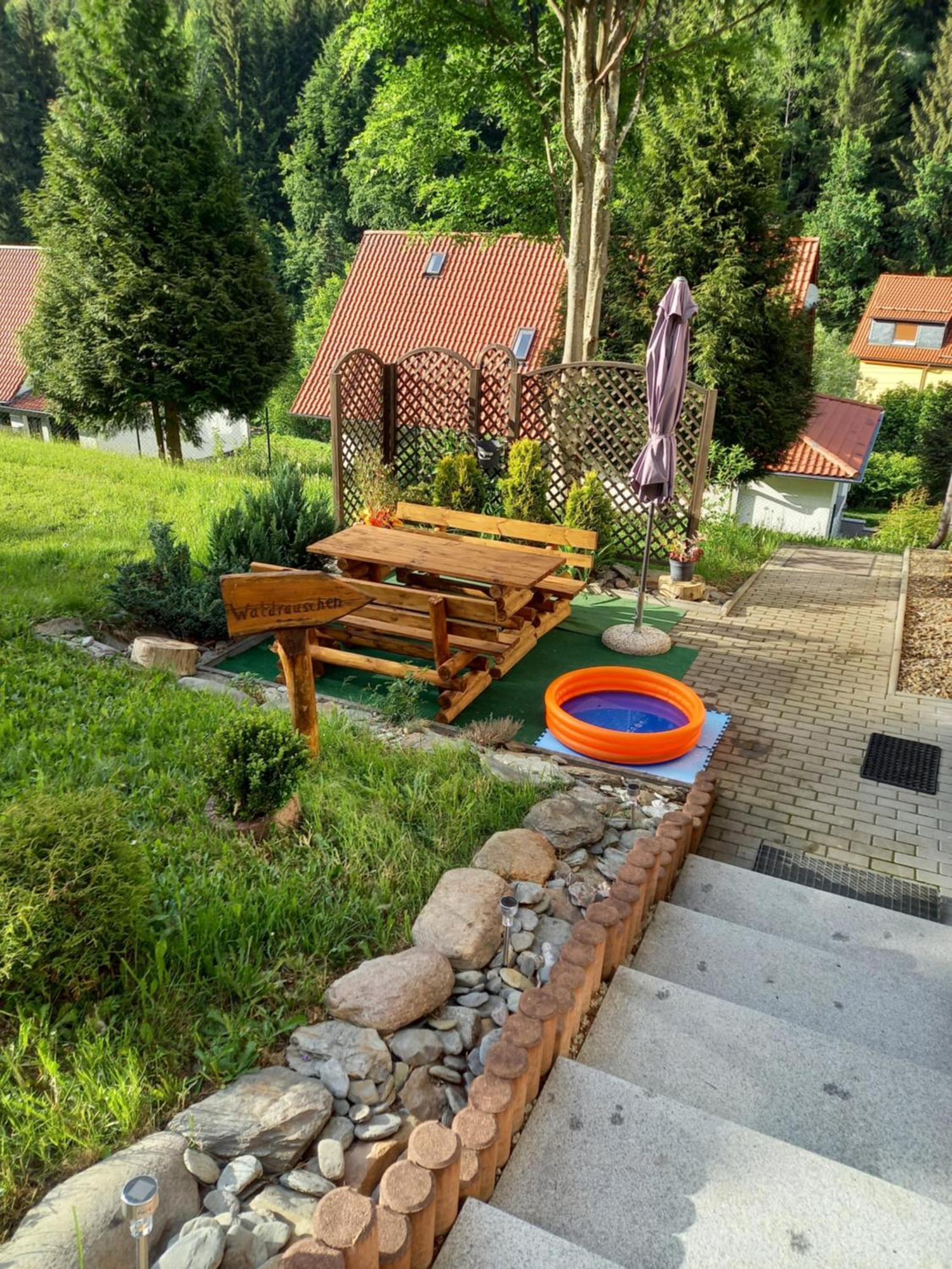 Monteur- Und Ferienwohnung Waldrauschen Fehrenbach Szoba fotó